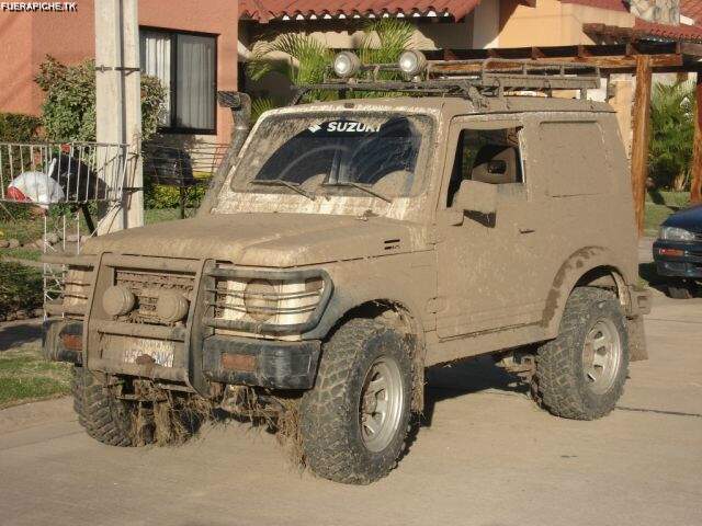 Suzuki Samurai, Bolivia 4x4